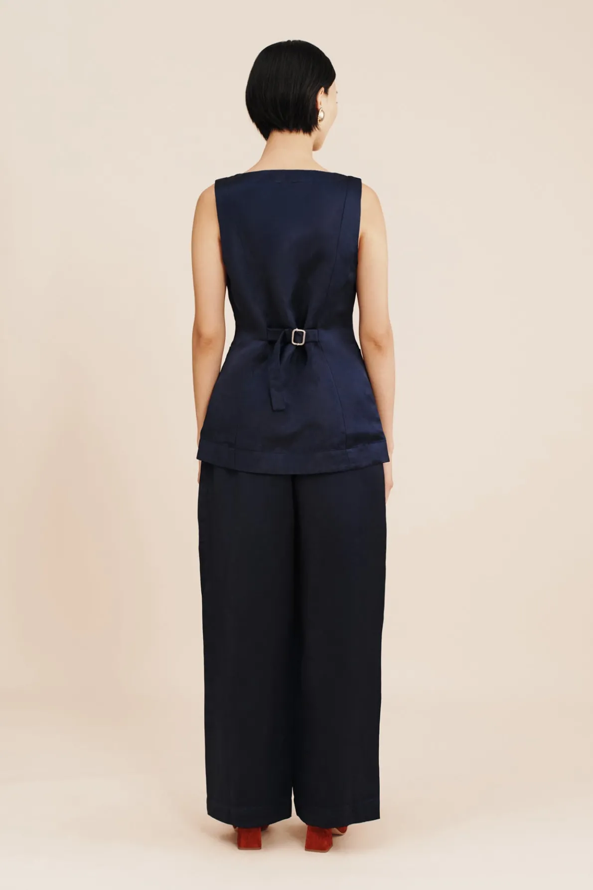 LORENZO HIGH NECK VEST - MIDNIGHT